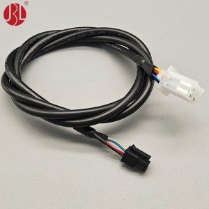 Custom Molex 43025-0410 to Sumitomo 6040-4111 Cable Assembly